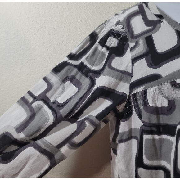 A.N.A A New Approach Black Gray White Geo Print Henley Top XL Lightweight Soft - Picture 6 of 6